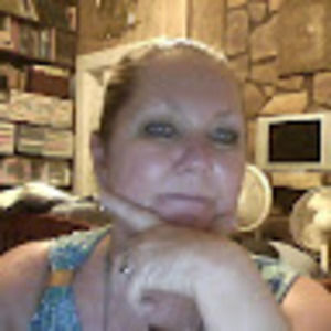 Meet your Posher, Angelisa